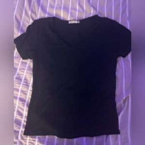 Black Ribbed V-neck tshirt
